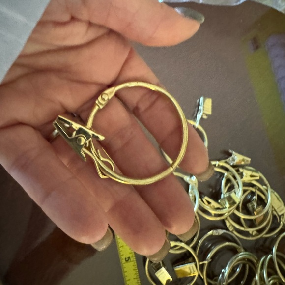 3/$30 1.5” 28 Gold Curtain Rings with Clips openable - Picture 2 of 5